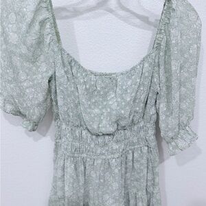 Trixxi Sage Green Floral Puff Sleeve Dress